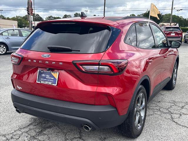 Certified 2026 Ford Escape ST-Line w/ Tech Pack #1 FWD image 3
