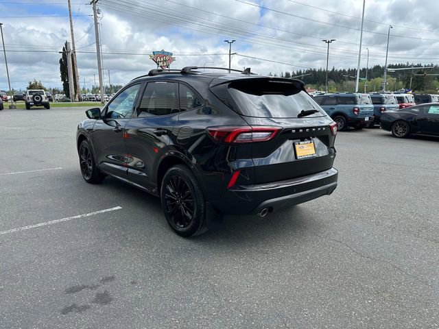 Certified 2025 Ford Escape ST-Line Elite w/ Premium Technology Package AWD/4WD image 4