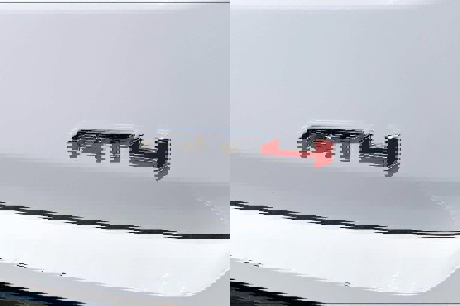 Used 2024 GMC Terrain AT4 image 12