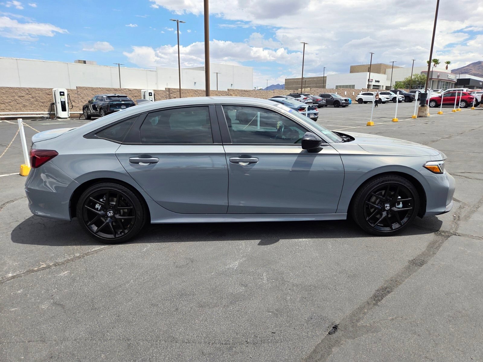 Used 2026 Honda Civic FWD Hybrid Sedan image 7