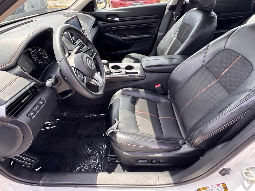 Used 2019 Nissan Altima 2.5 SR w/ SR Premium Package FWD image 17