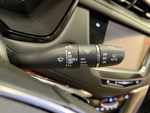 Used 2019 Cadillac XT5 Luxury FWD image 19