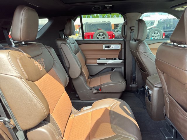 Certified 2023 Ford Explorer King Ranch w/ Technology Package AWD/4WD image 15