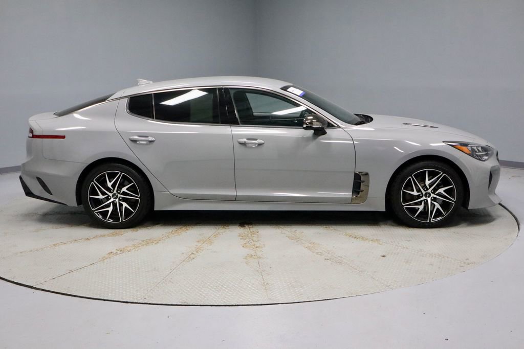 Used 2022 Kia Stinger GT-Line AWD/4WD image 13