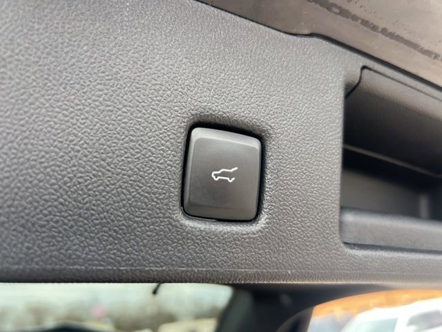 Certified 2023 Ford Escape ST-Line Select w/ Tech Pack #2 image 26