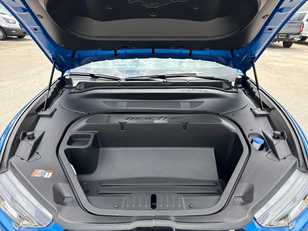 Certified 2025 Ford Mustang Mach-E GT AWD/4WD image 32