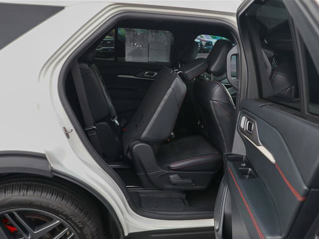 Certified 2025 Ford Explorer ST AWD/4WD image 37