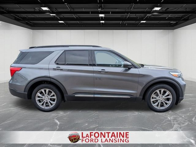 Certified 2023 Ford Explorer XLT w/ Equipment Group 202A AWD/4WD image 6