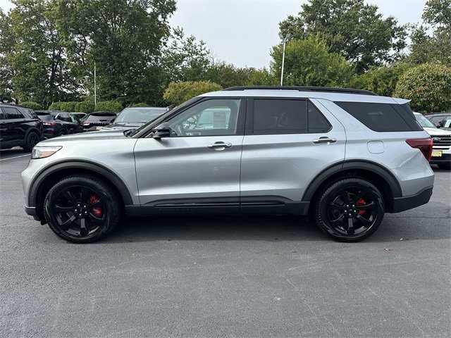 Certified 2022 Ford Explorer ST w/ Equipment Group 401A image 2