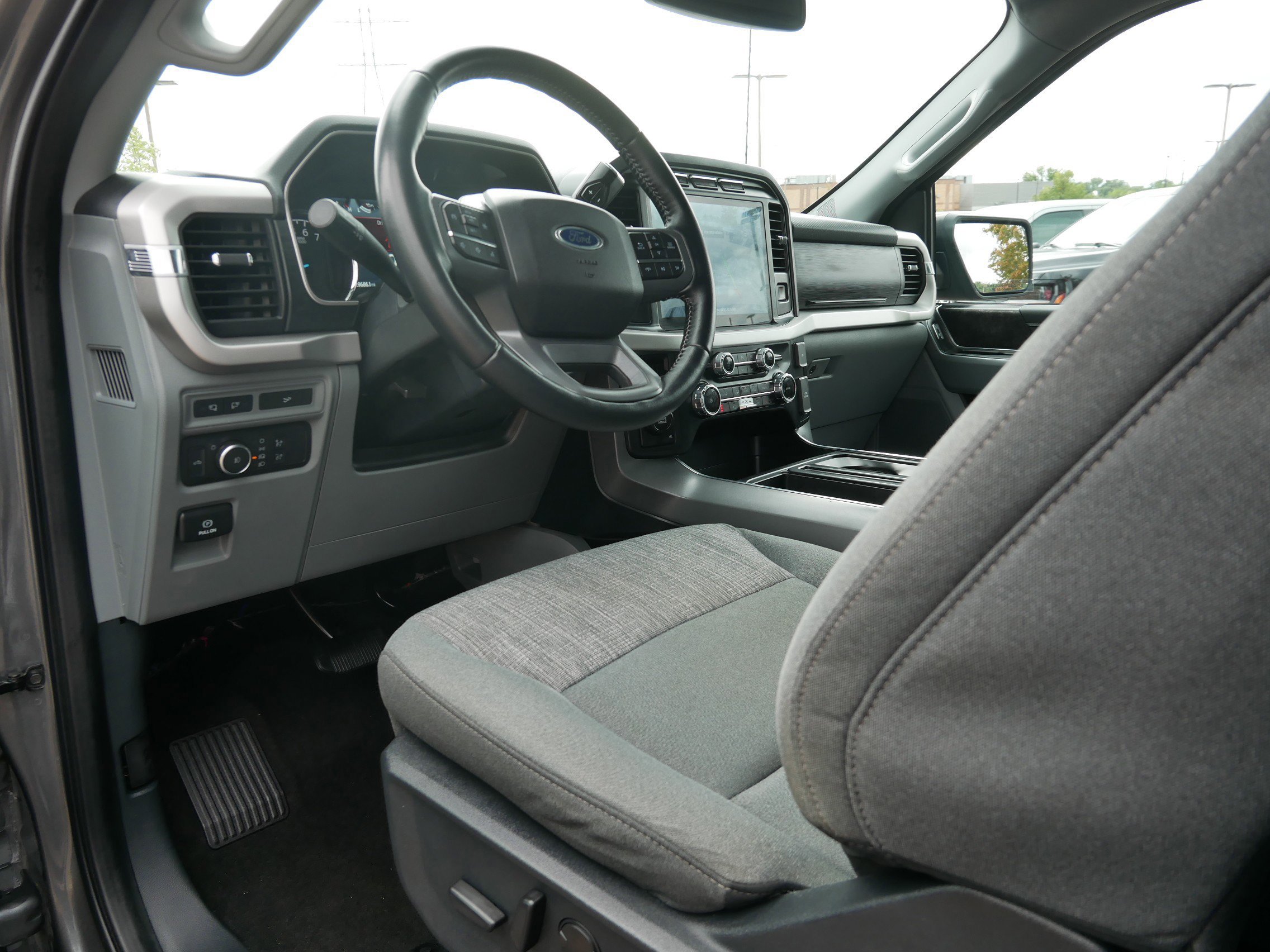 Certified 2022 Ford F150 XLT w/ Equipment Group 302A High image 9