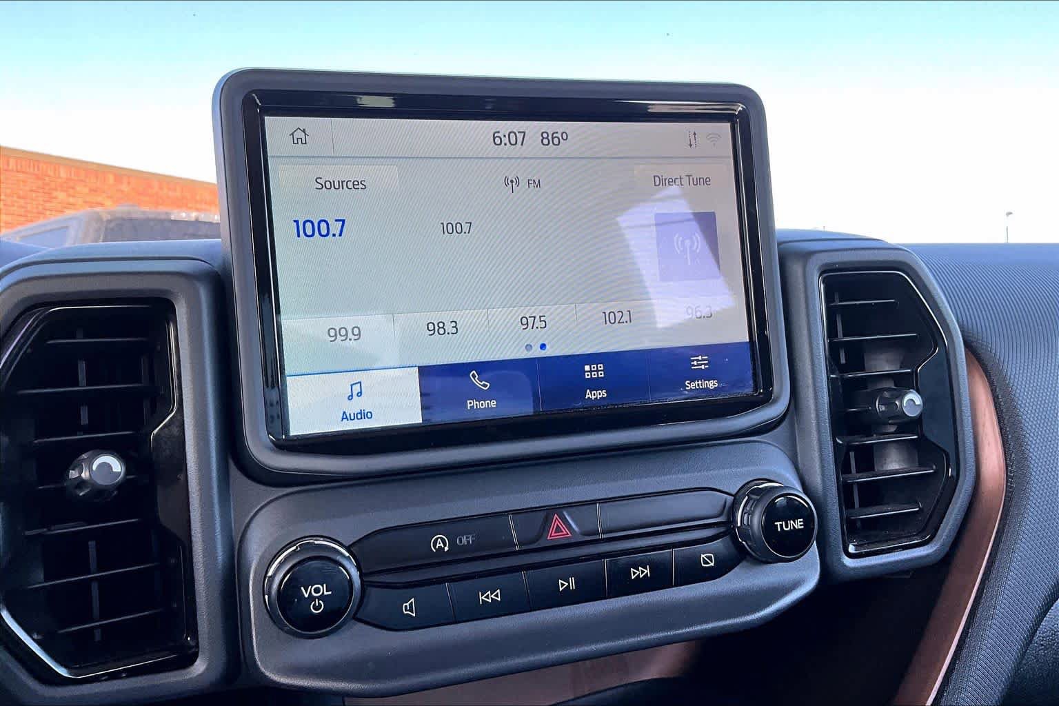 Certified 2021 Ford Bronco Sport Outer Banks AWD/4WD image 29