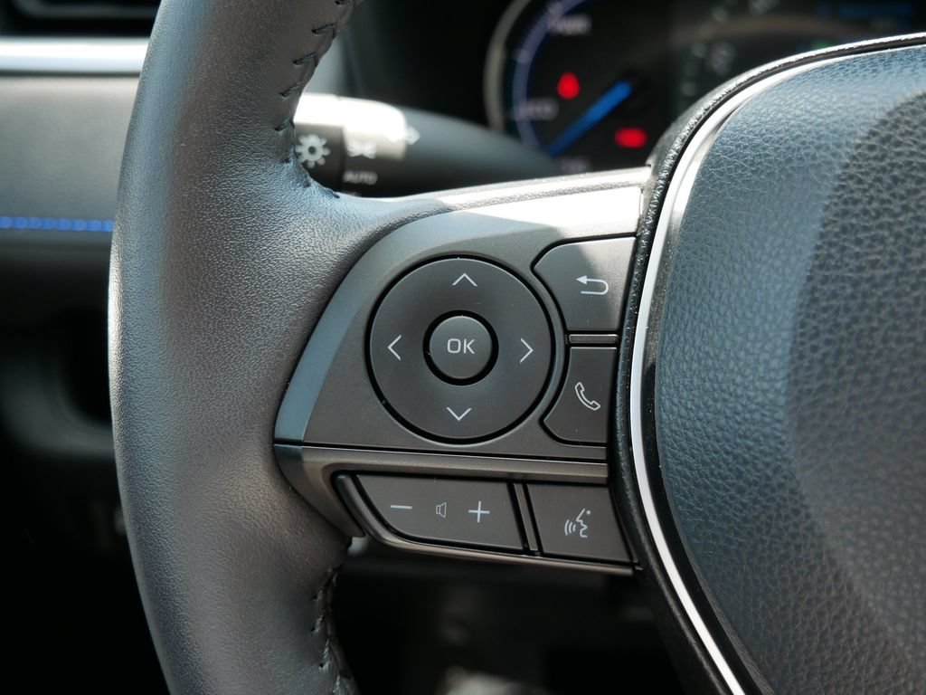 Used 2024 Toyota RAV4 SE w/ Convenience Package AWD/4WD image 18