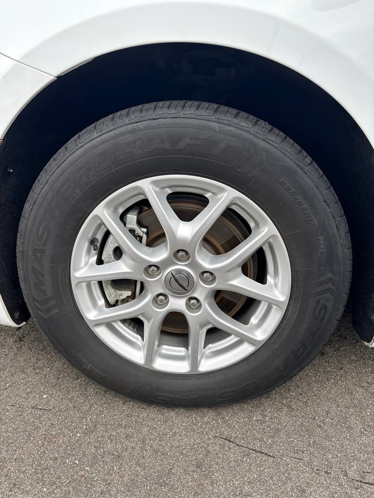 Used 2022 Chrysler Pacifica Touring-L FWD image 32