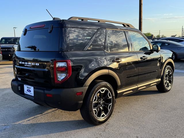 Certified 2025 Ford Bronco Sport Outer Banks w/ Outer Banks Tech Package+ AWD/4WD image 8