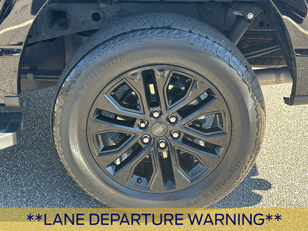 Certified 2024 Ford F150 Lariat w/ Equipment Group 502A High AWD/4WD image 21