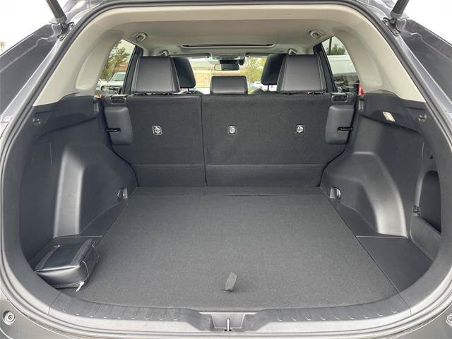 Used 2023 Toyota RAV4 XLE Premium AWD/4WD image 35
