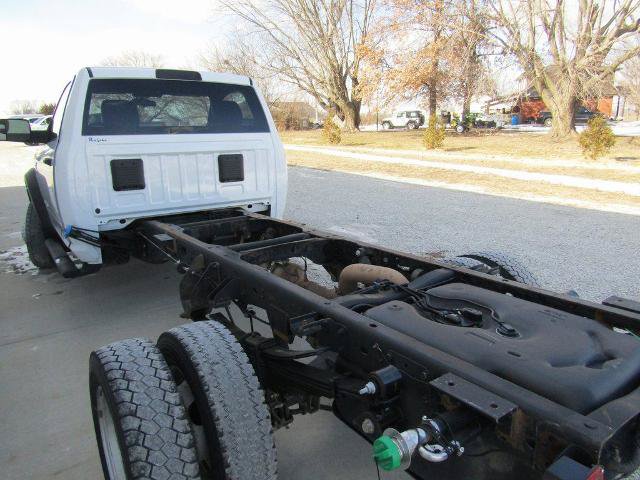 Used 2022 RAM 5500 Tradesman AWD/4WD image 25