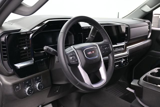 Used 2024 GMC Sierra 1500 Elevation AWD/4WD image 15