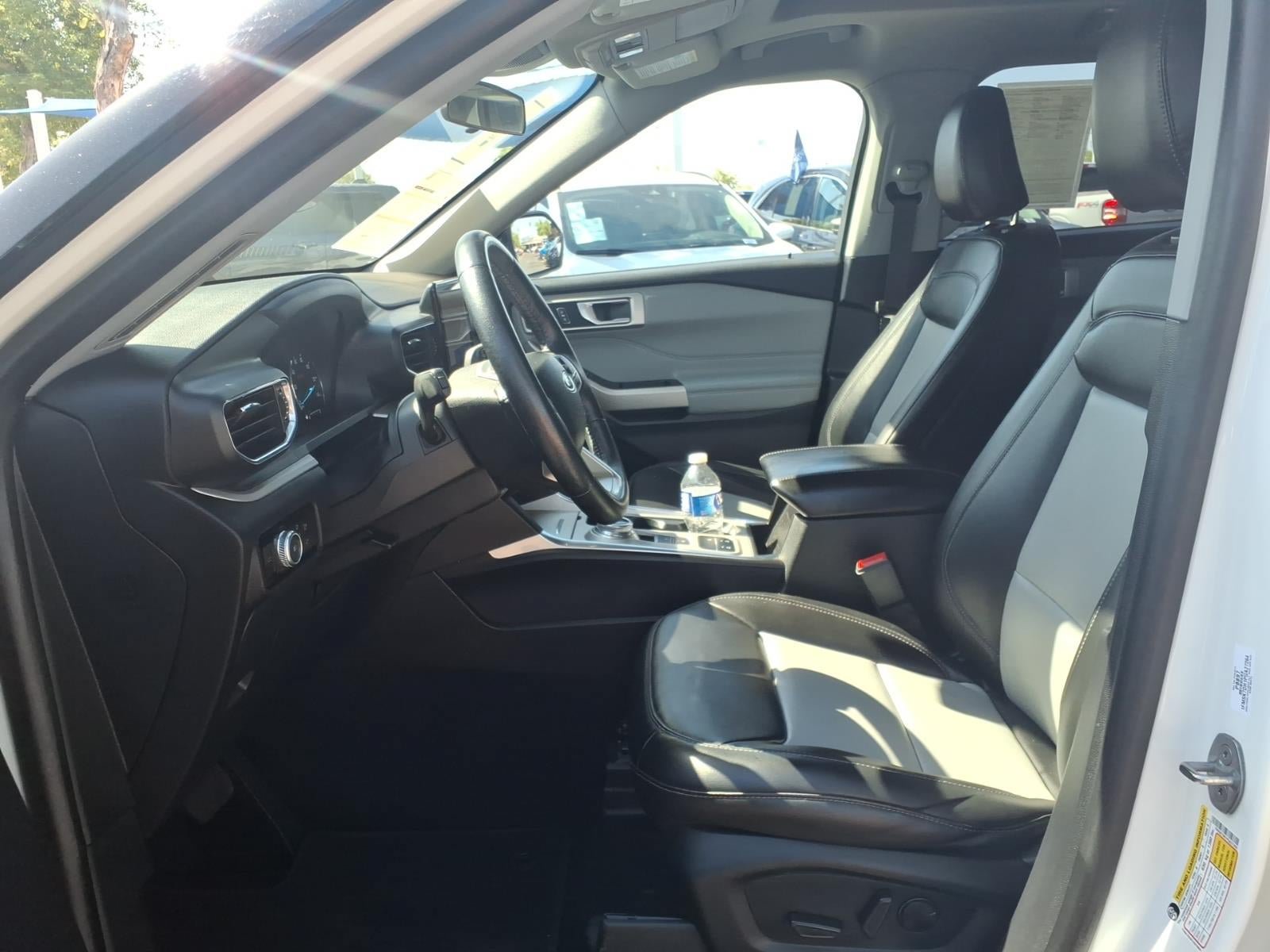 Certified 2023 Ford Explorer XLT w/ Equipment Group 202A RWD image 24