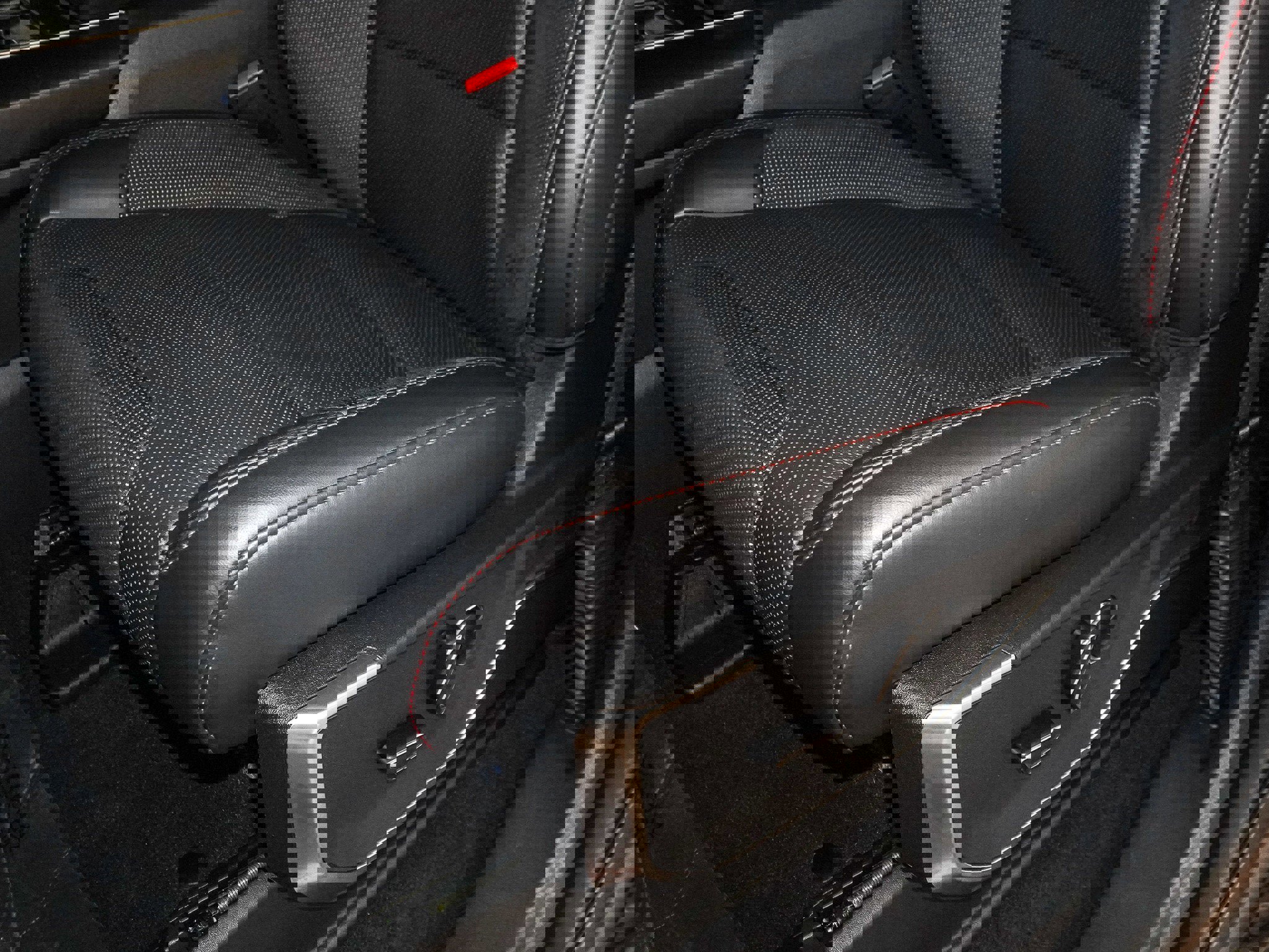 Certified 2025 Ford F150 Raptor image 25