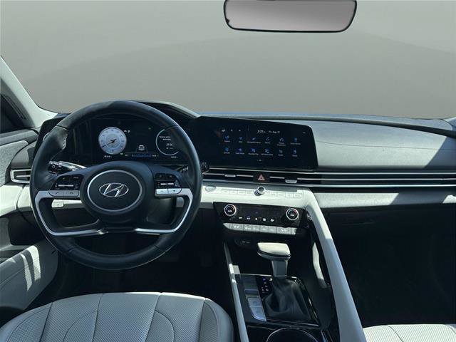 Used 2023 Hyundai Elantra Limited FWD image 20
