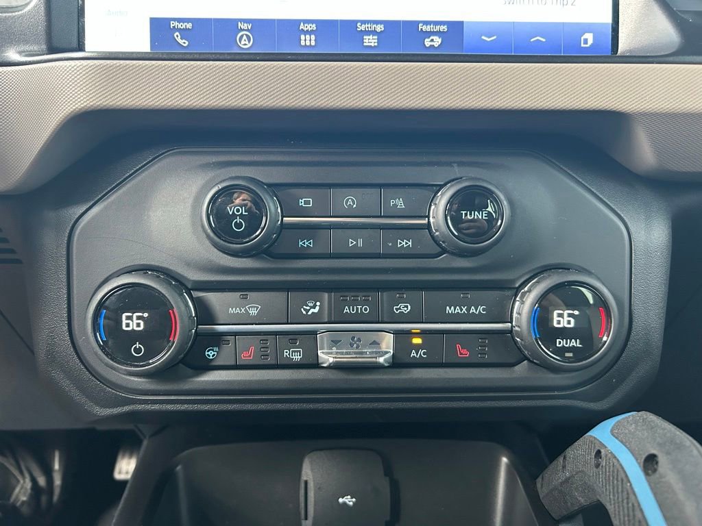 Certified 2023 Ford Bronco Wildtrak AWD/4WD image 19