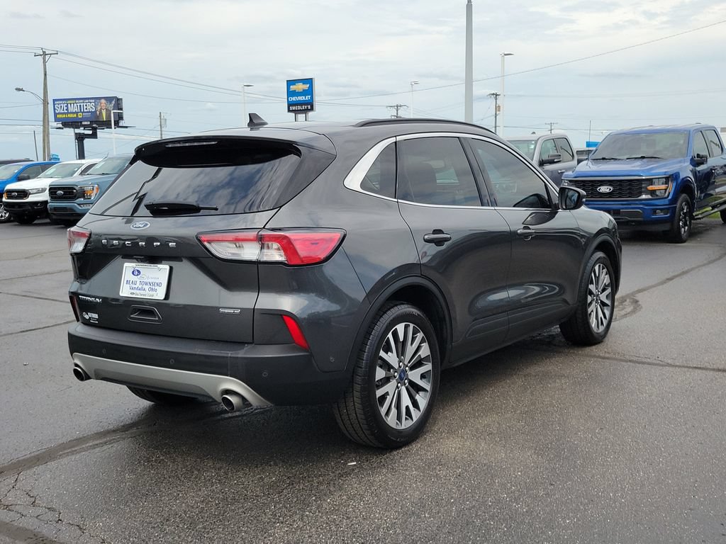 Certified 2020 Ford Escape Titanium w/ Titanium Premium Package 2.0 AWD/4WD image 4