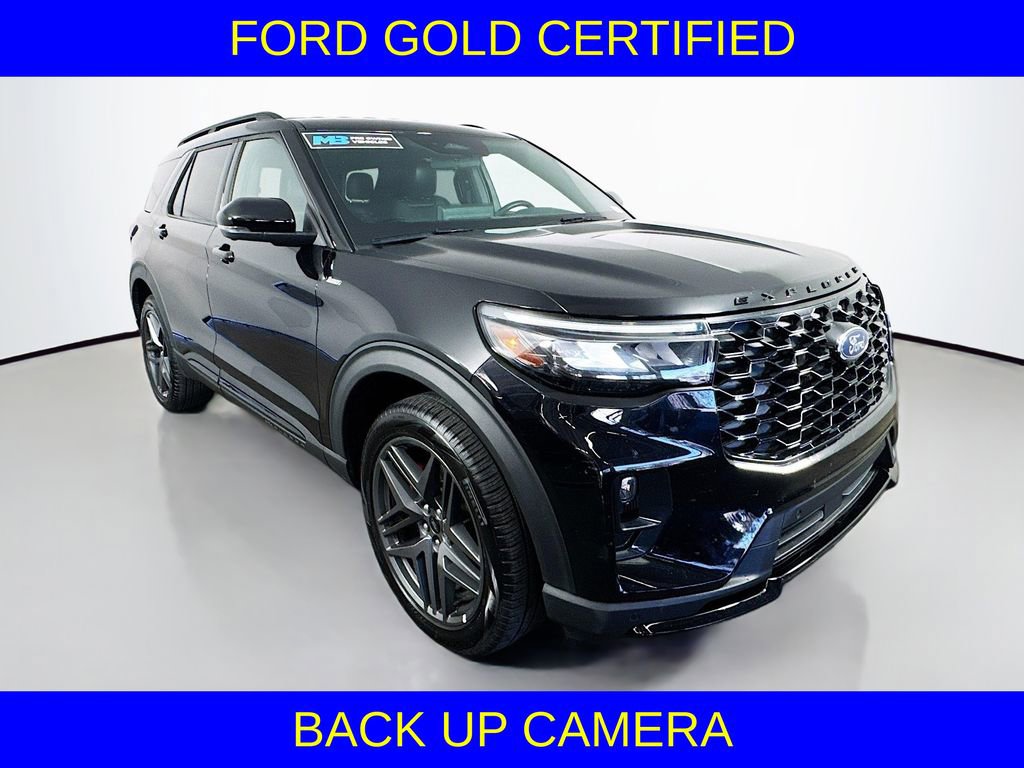 Certified 2025 Ford Explorer ST-Line w/ ST-Line Street Pack image 3