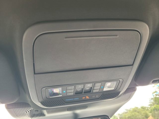 Certified 2025 Ford Explorer ST image 22