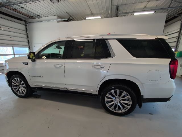 Used 2021 GMC Yukon Denali image 2