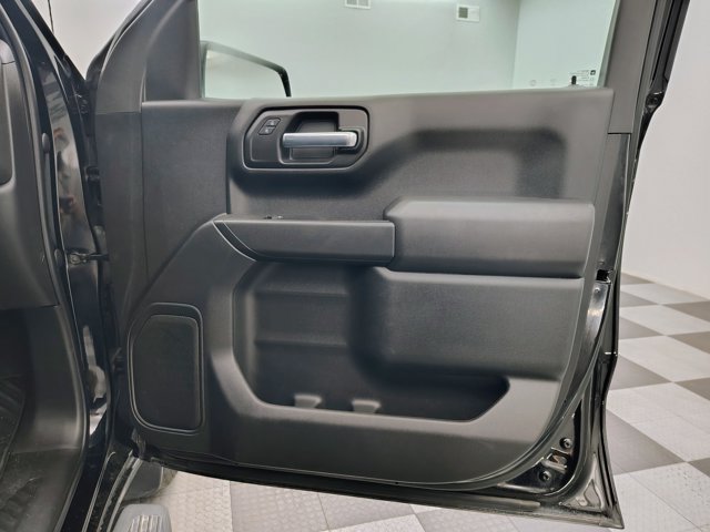 Used 2023 Chevrolet Silverado 1500 Custom AWD/4WD image 14