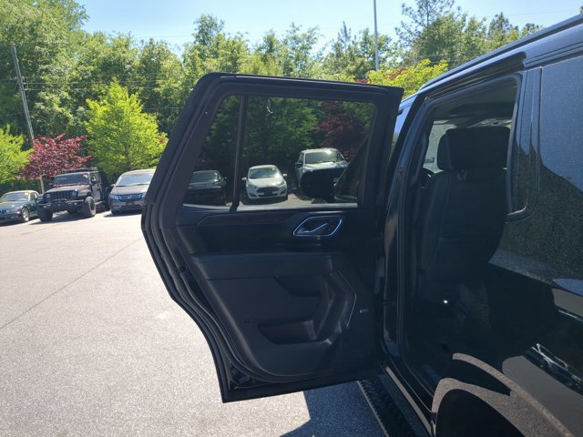 Used 2023 Chevrolet Tahoe Z71 w/ Luxury Package image 30