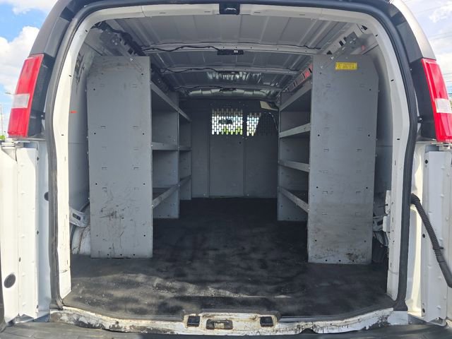 Used 2023 GMC Savana 2500 w/ Driver Convenience Package RWD image 13