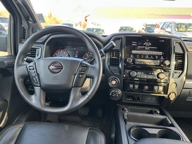 Used 2024 Nissan Titan PRO-4X w/ Pro-4x Convenience Package image 22