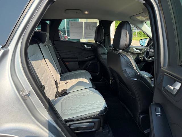 Certified 2023 Ford Escape Platinum w/ Premium Technology Package AWD/4WD image 22