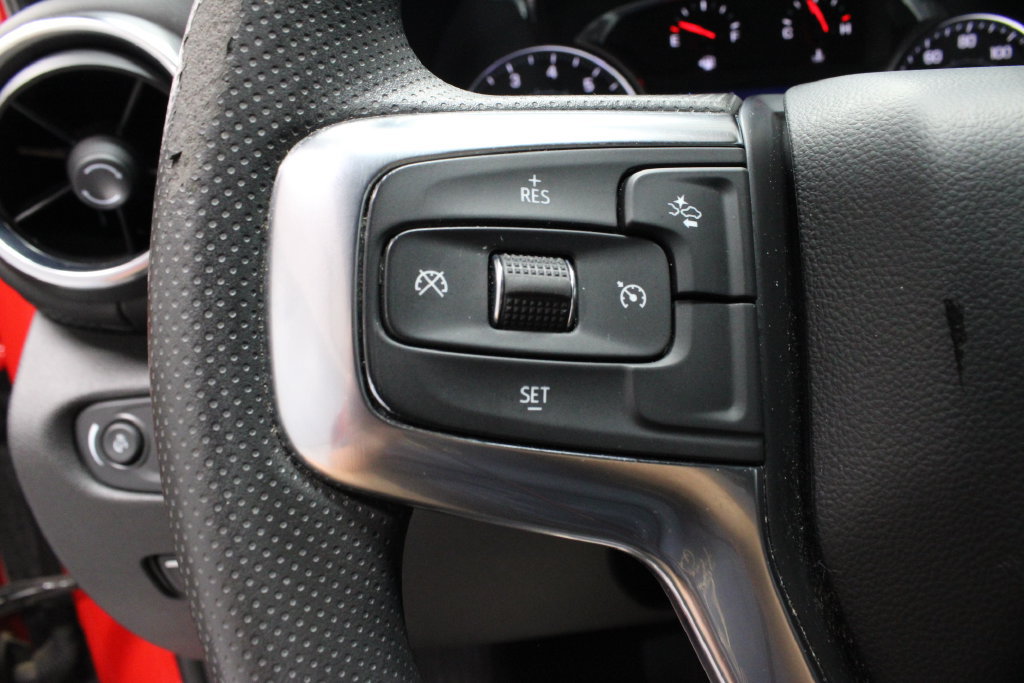 Used 2021 Chevrolet Blazer LT FWD image 27