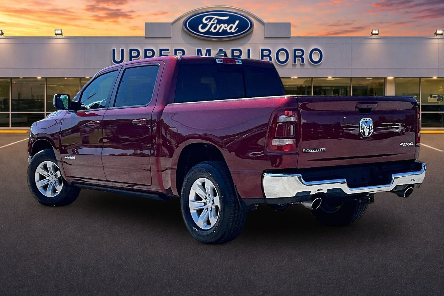 Used 2023 RAM 1500 Laramie AWD/4WD image 2