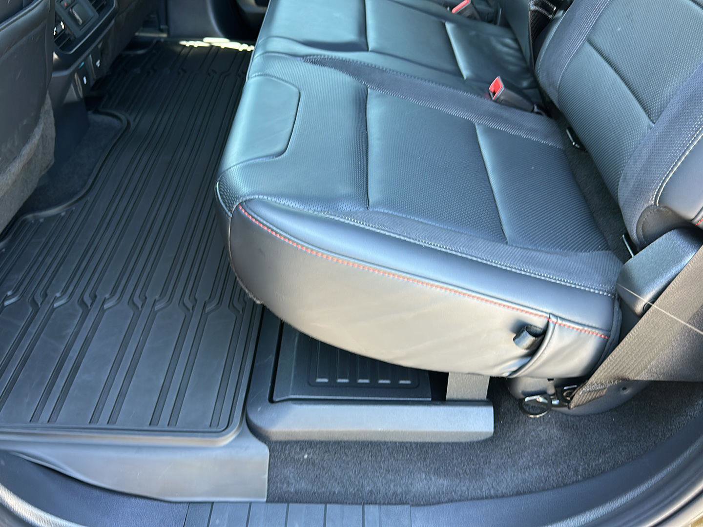 Certified 2025 Ford F150 Raptor image 30