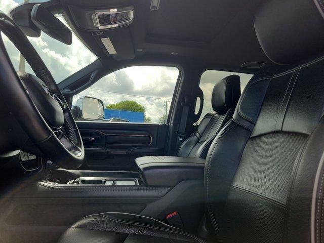Used 2022 RAM 2500 Limited w/ Towing Technology Group AWD/4WD image 26