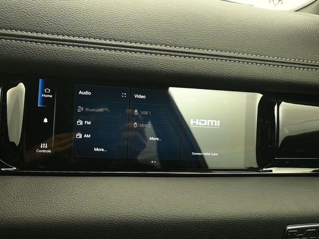 Used 2026 RAM 1500 Laramie w/ Night Edition image 17