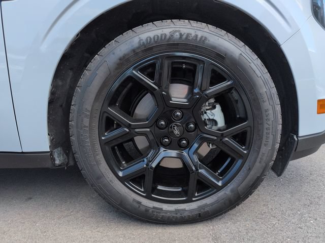 Certified 2025 Ford Maverick XLT w/ XLT Luxury Package AWD/4WD image 13