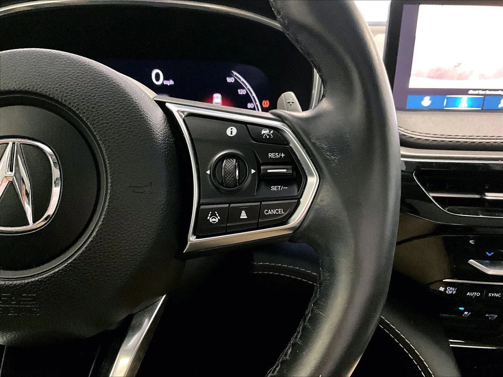 Used 2022 Acura MDX SH-AWD w/ Advance Package image 18