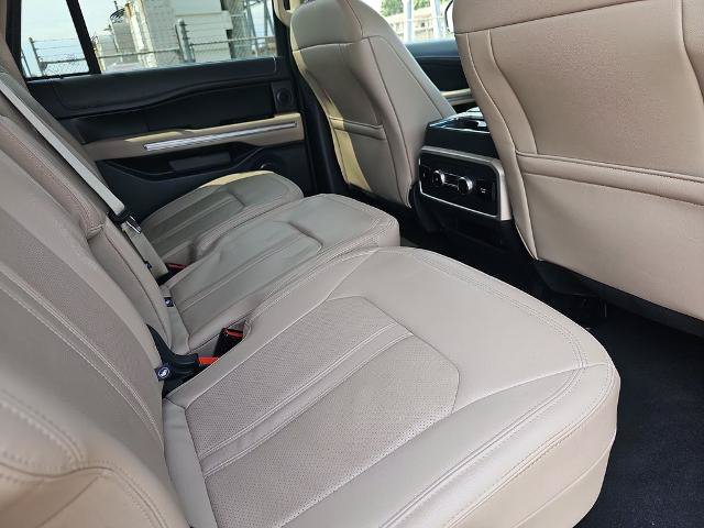 Certified 2024 Ford Expedition Max Limited AWD/4WD image 11