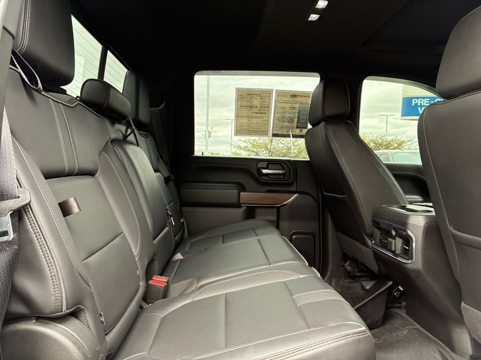Used 2022 Chevrolet Silverado 2500 High Country w/ Safety Package II AWD/4WD image 18