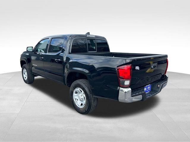 Used 2023 Toyota Tacoma SR5 RWD image 5