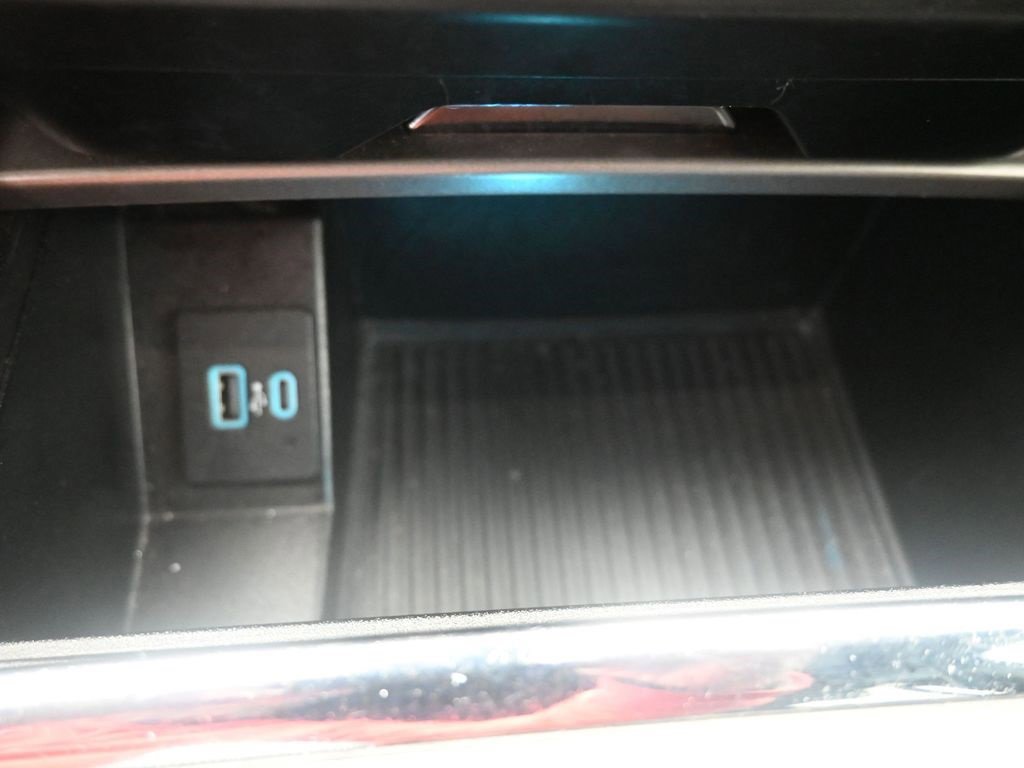 Certified 2020 Ford Expedition Max XLT image 29