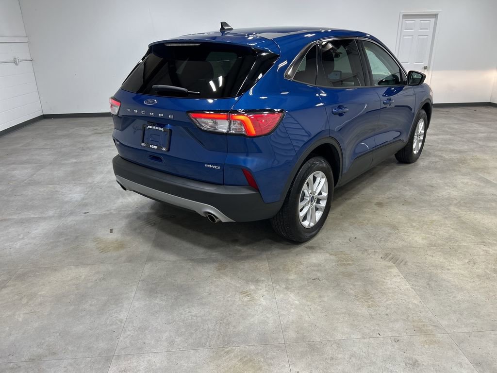 Certified 2022 Ford Escape SE w/ Cold Weather Package image 5