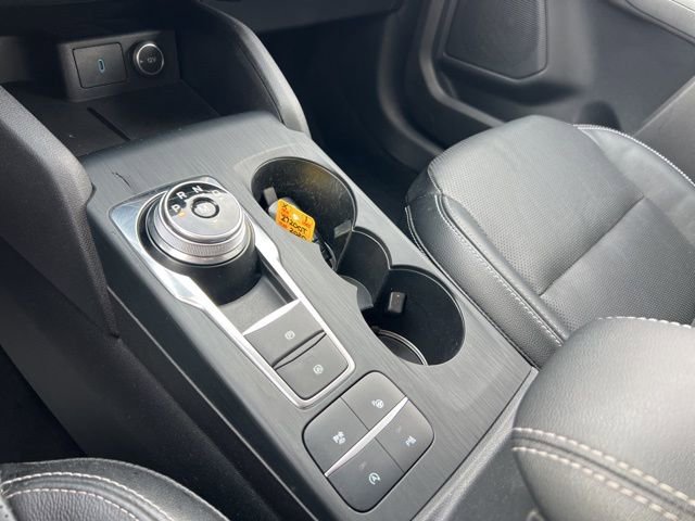 Certified 2020 Ford Escape Titanium image 17