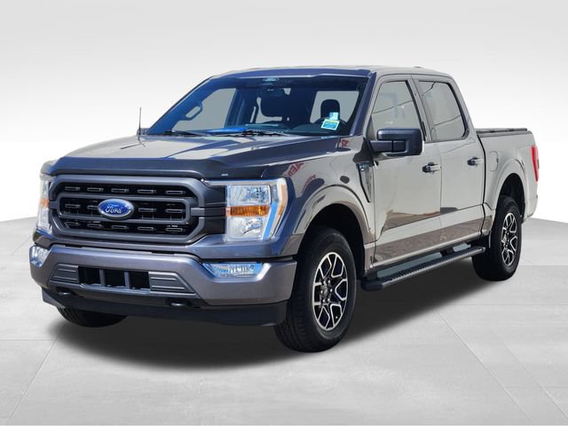 Certified 2021 Ford F150 XLT w/ Equipment Group 301A Mid AWD/4WD image 4