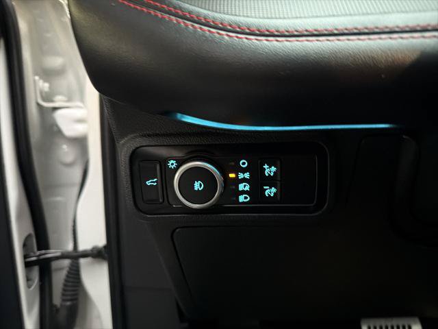 Certified 2025 Ford Explorer ST AWD/4WD image 21